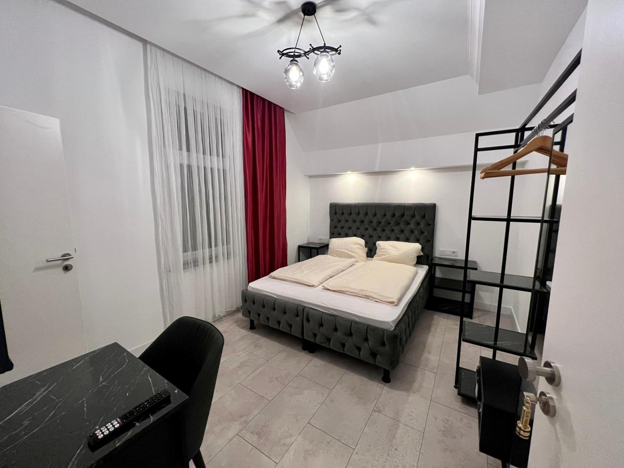 Durmaz Hotel Ганновер Экстерьер фото