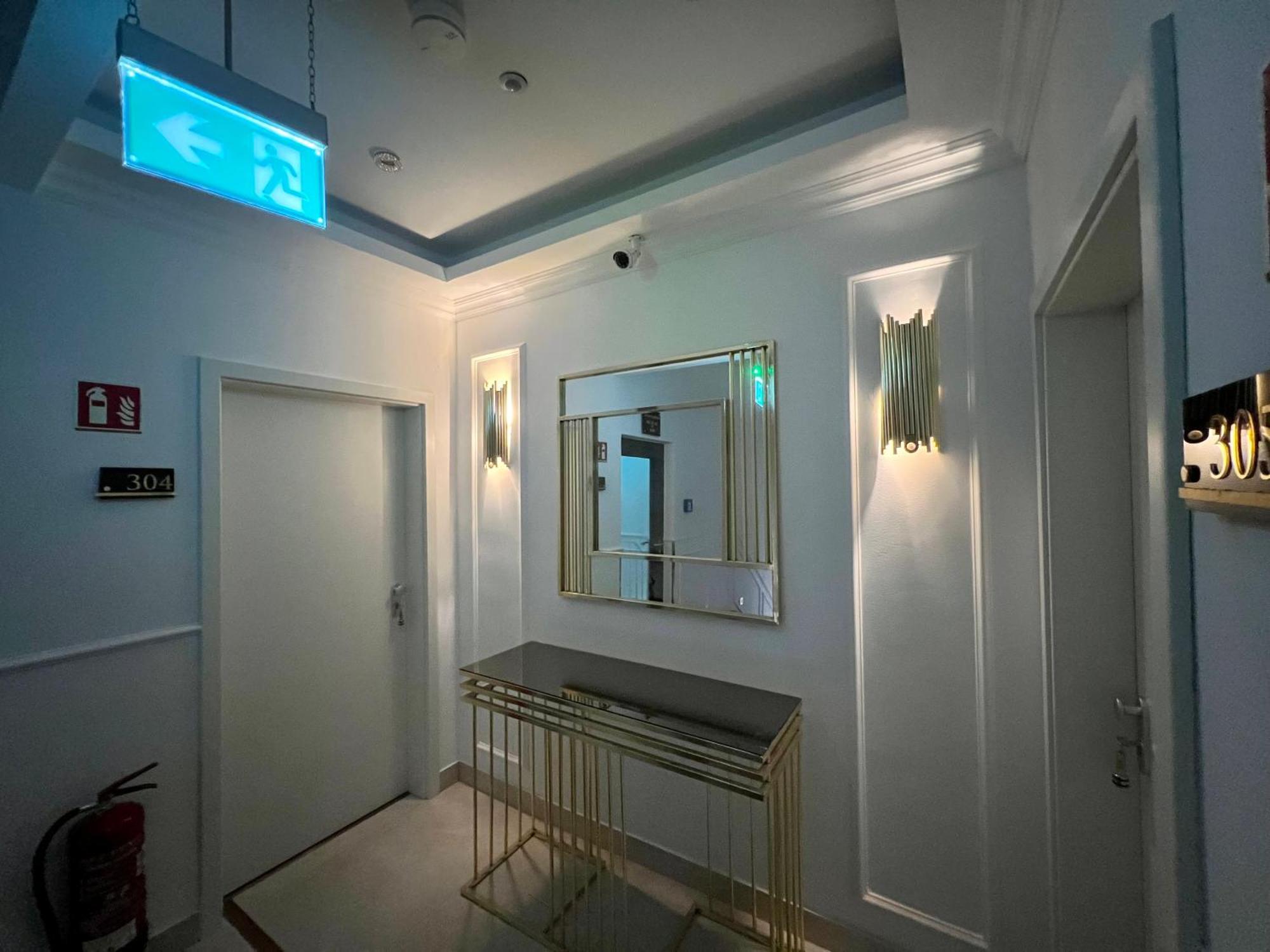 Durmaz Hotel Ганновер Экстерьер фото