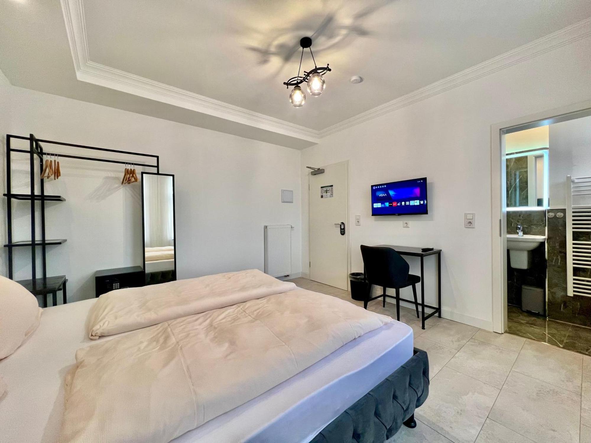 Durmaz Hotel Ганновер Экстерьер фото